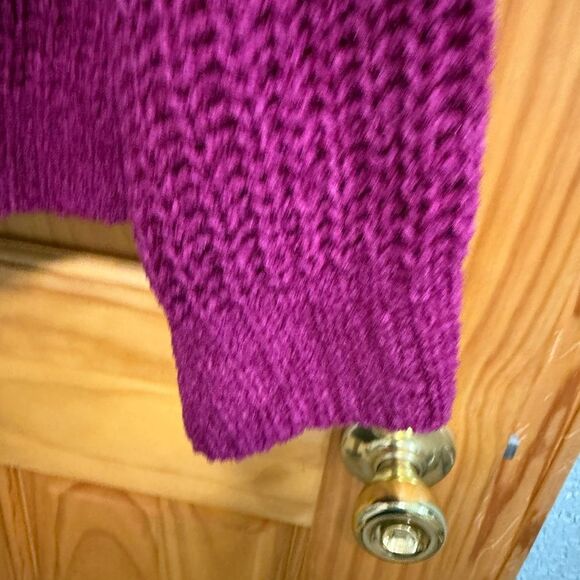 Gorgeous magenta Express oversized size S sweater - Picture 2 of 8